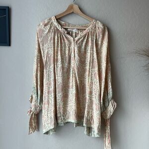 Natalie Martin 100% Silk Cream Pink Paisley Boho Print Tie Sleeve Blouse Size M